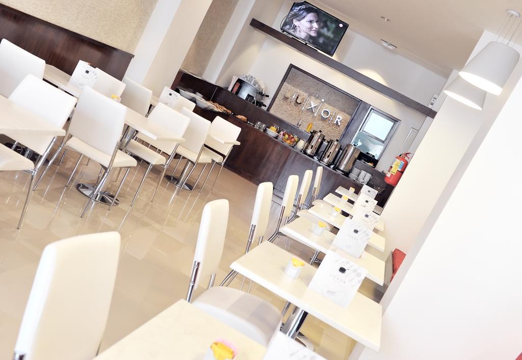 Luxor Hotel & Spa Salta Ngoại thất bức ảnh