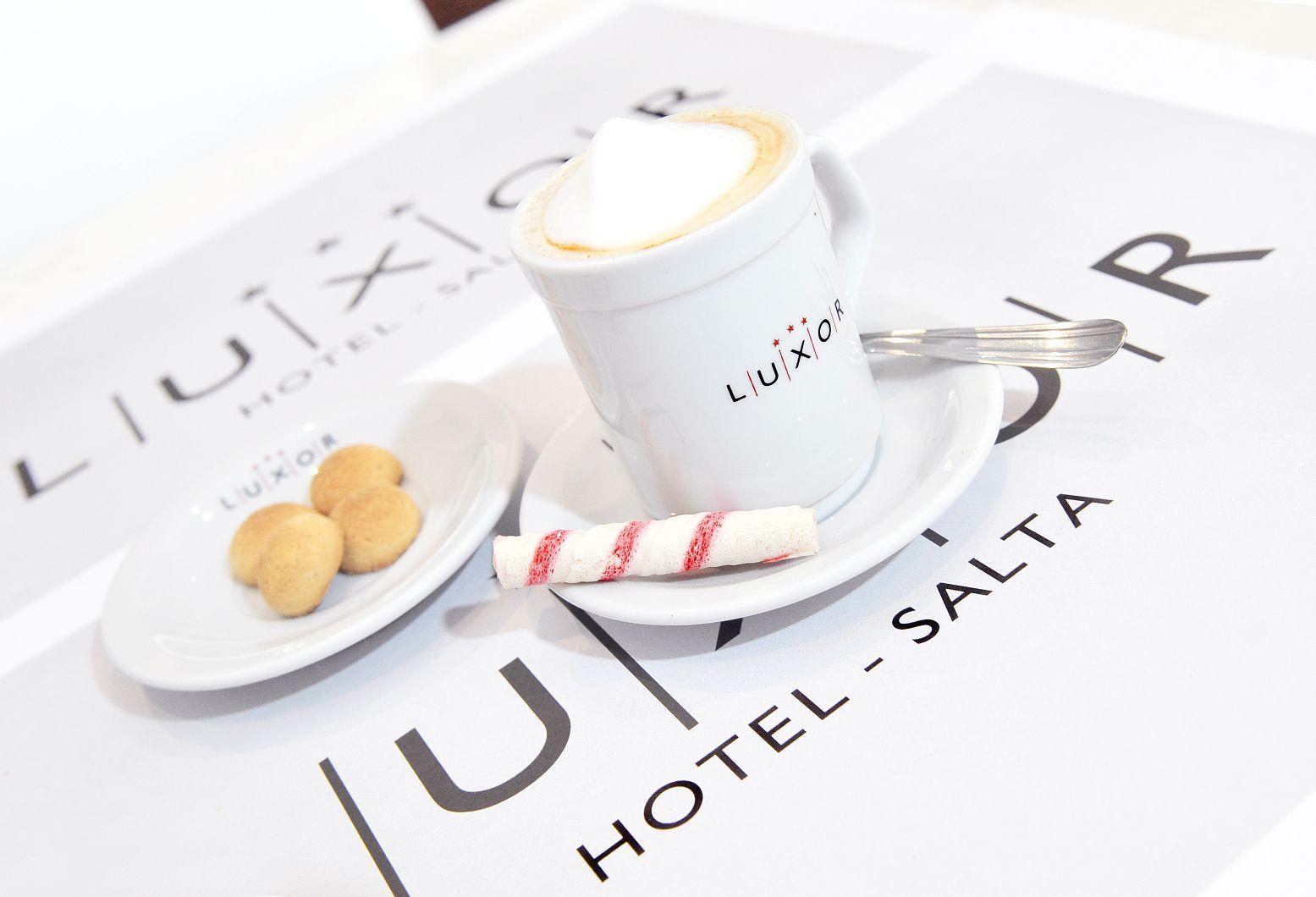 Luxor Hotel & Spa Salta Ngoại thất bức ảnh