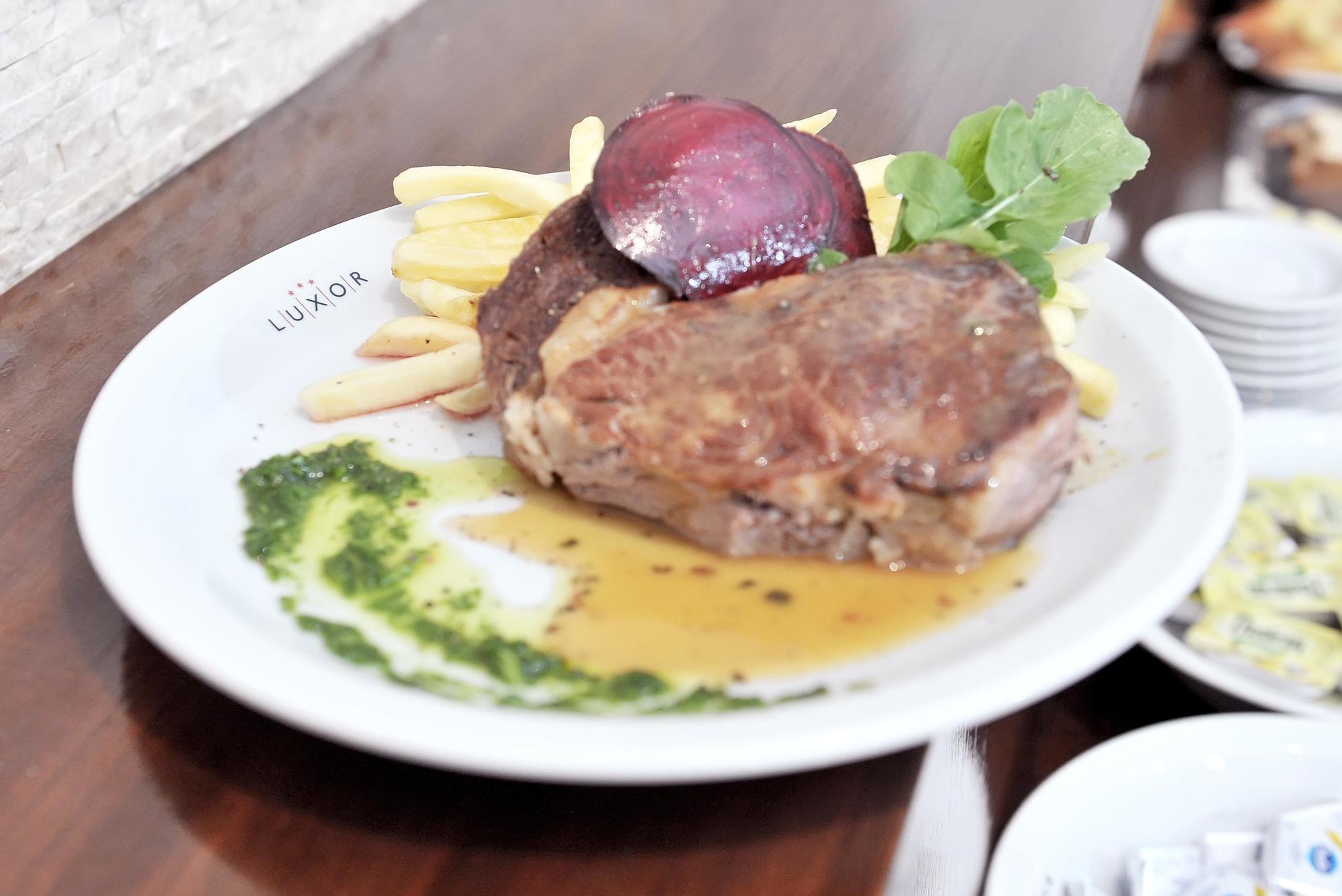 Luxor Hotel & Spa Salta Ngoại thất bức ảnh
